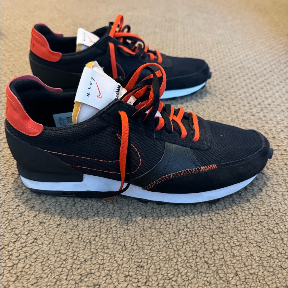 Men’s Nike daybreak size 10